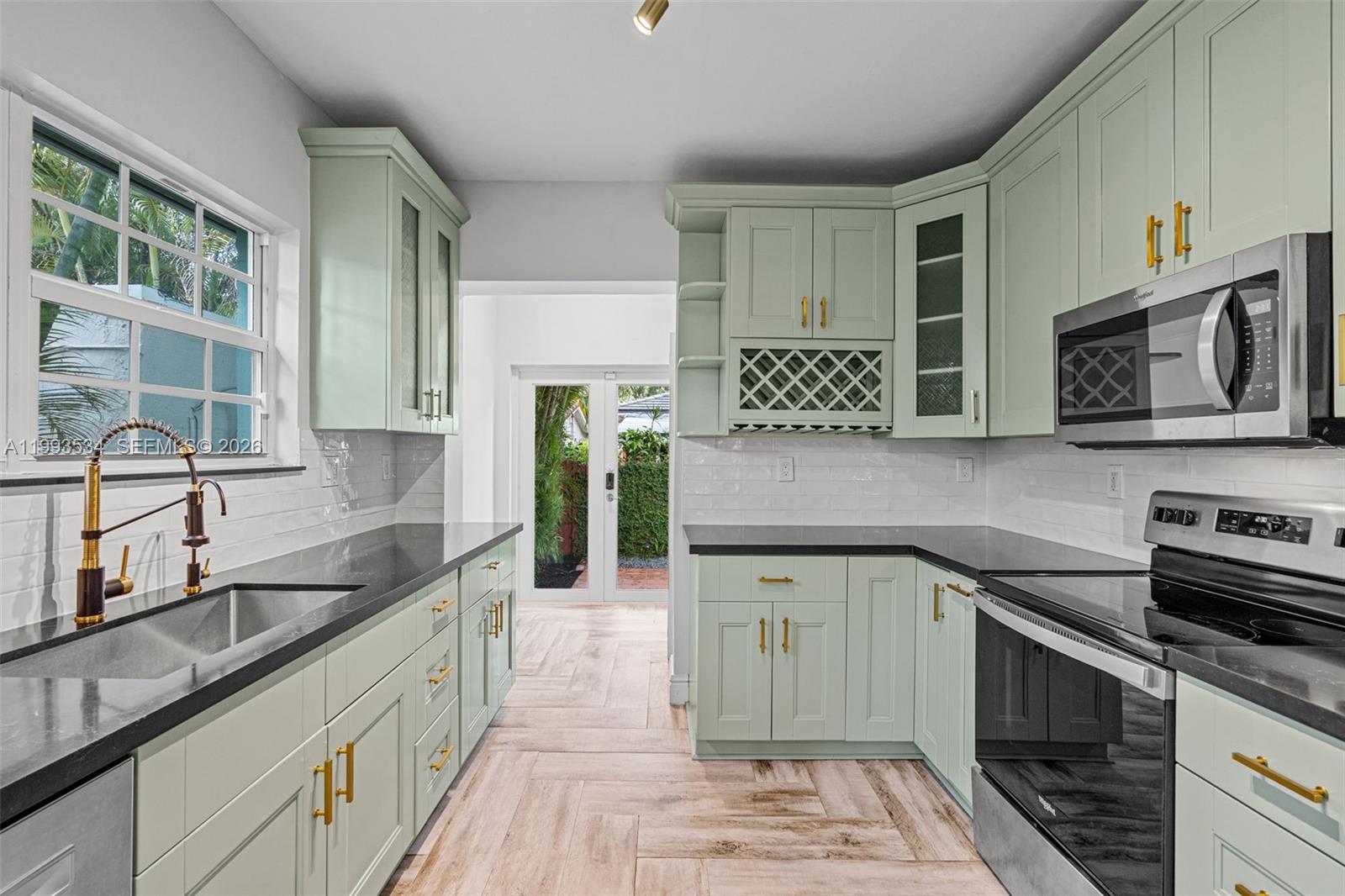 CORAL GABLES GRANADA SEC - Residential