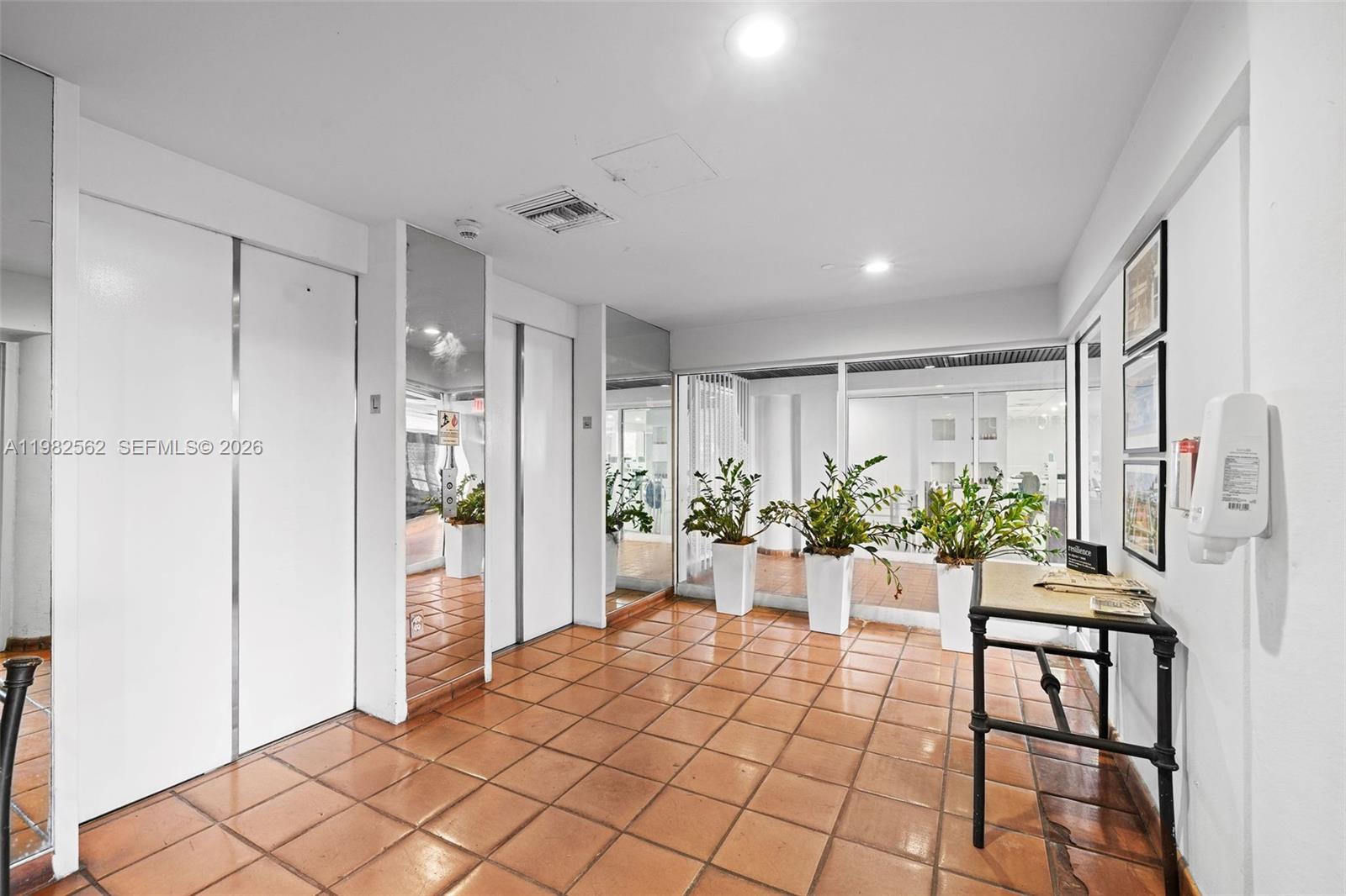 GROVE SQUARE CONDO - Residential Lease