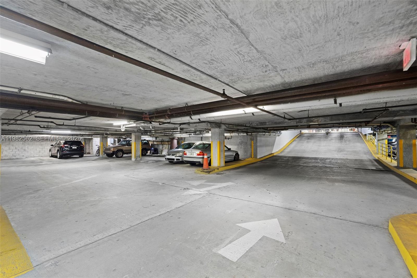 GROVE SQUARE CONDO - Residential Lease