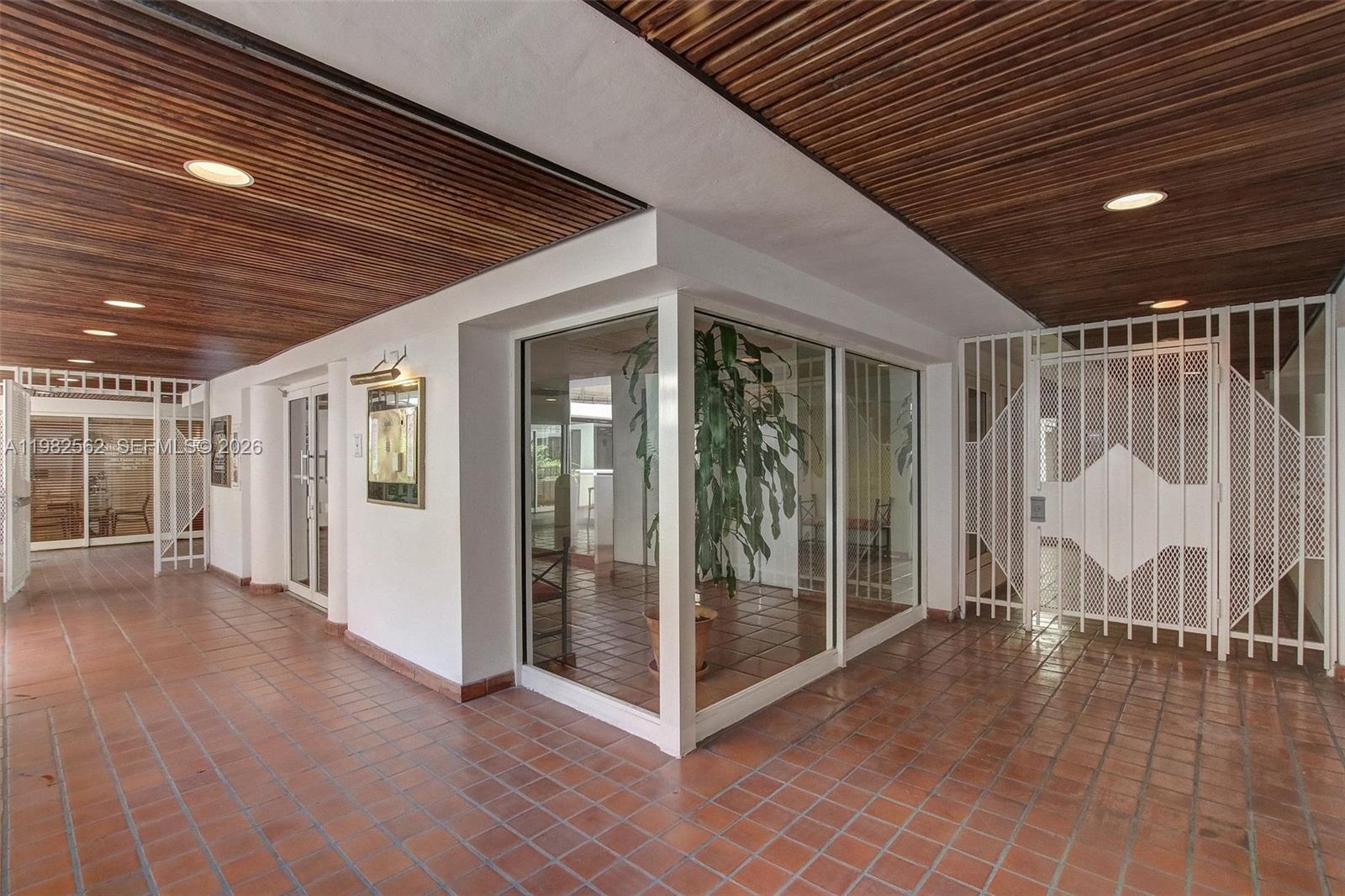 GROVE SQUARE CONDO - Residential Lease