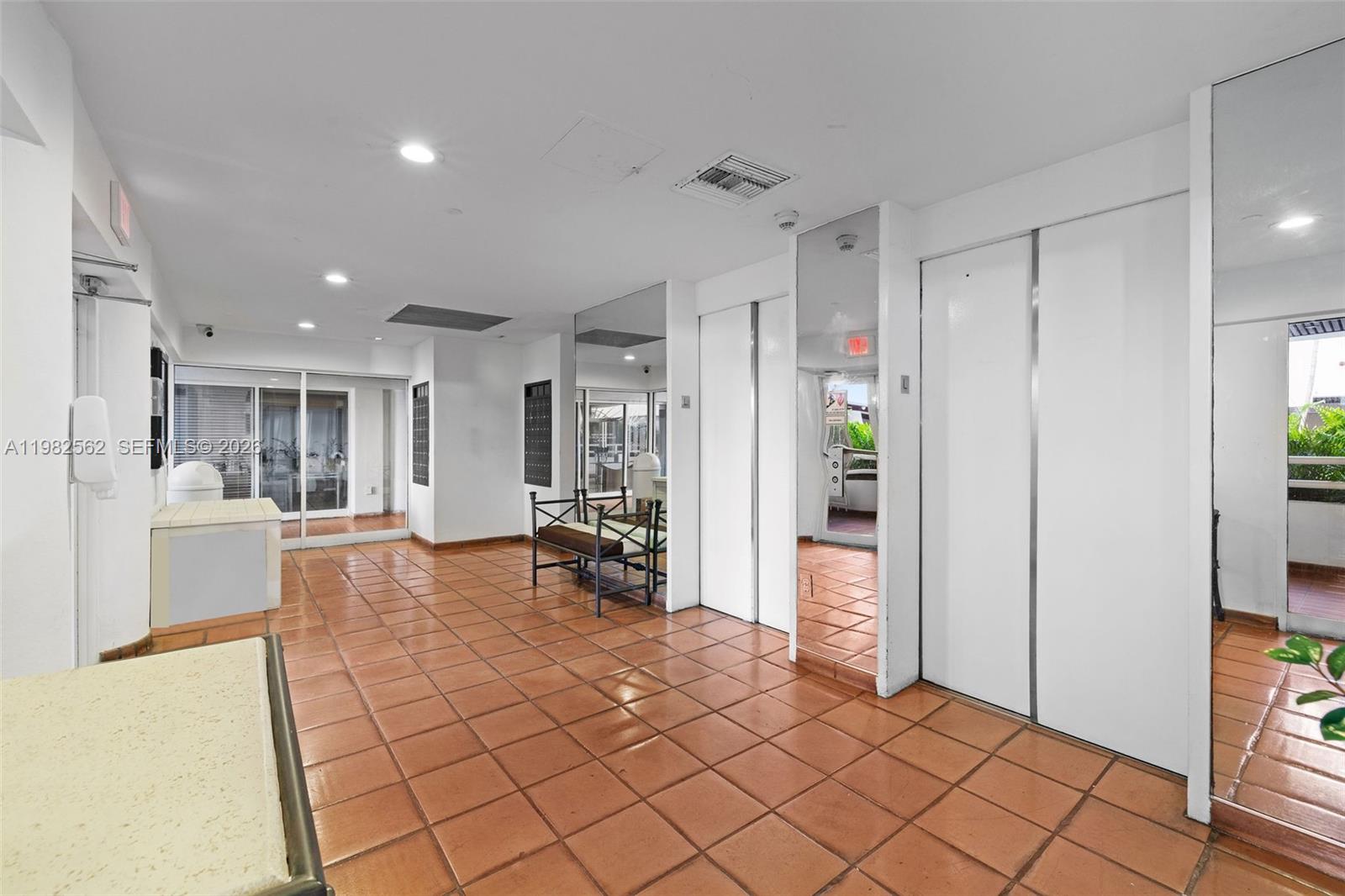 GROVE SQUARE CONDO - Residential Lease