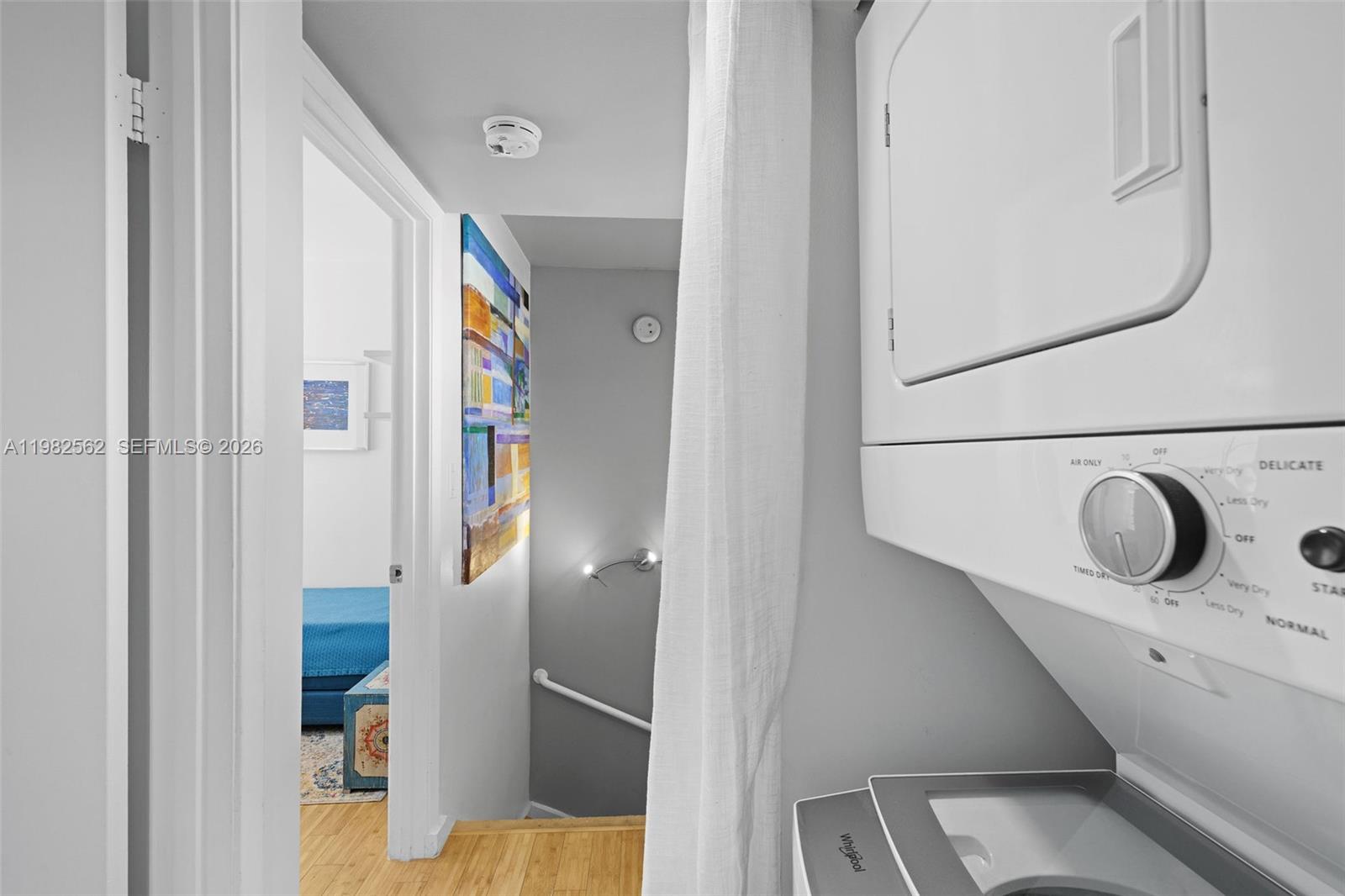 GROVE SQUARE CONDO - Residential Lease