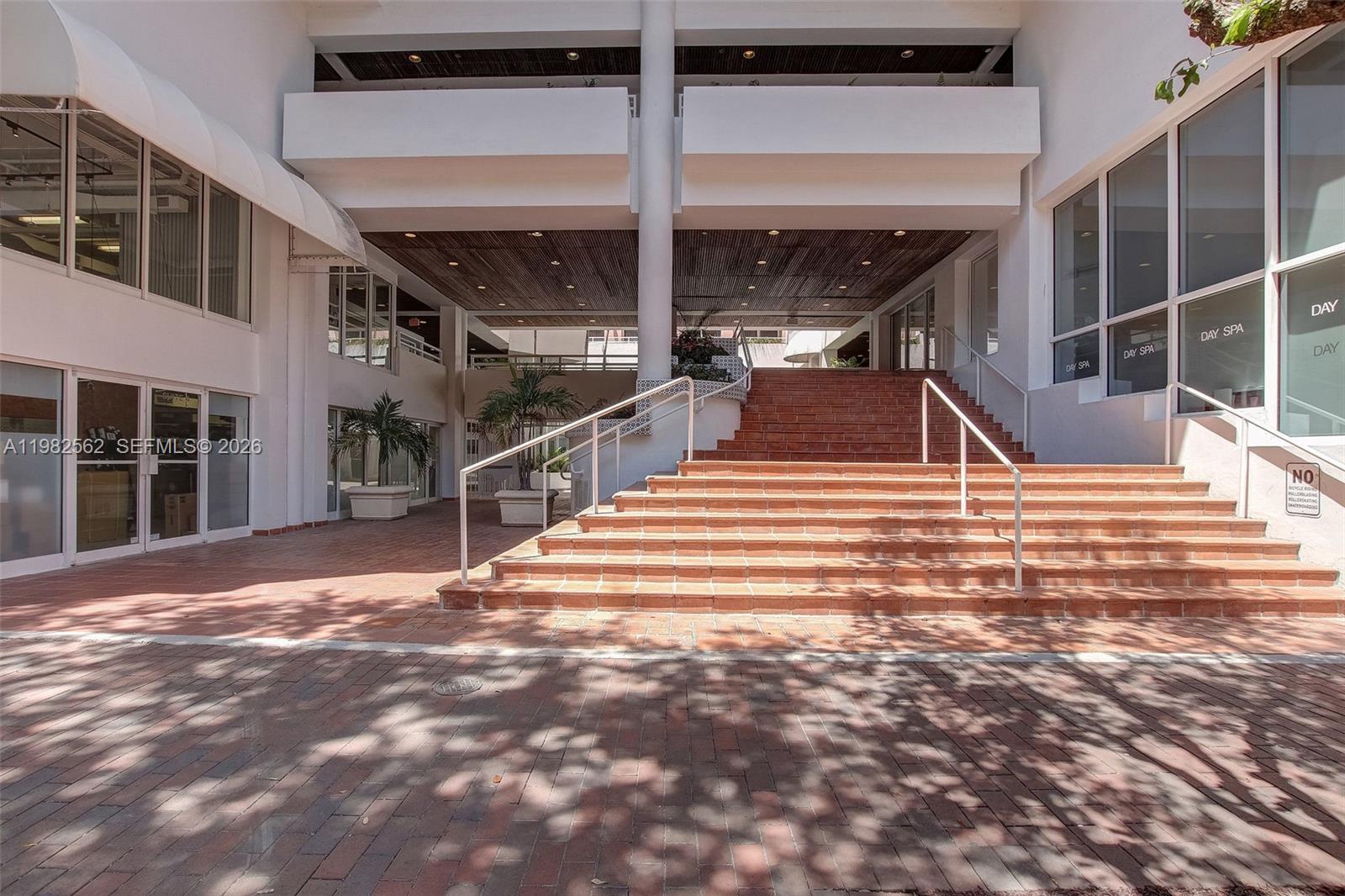 GROVE SQUARE CONDO - Residential Lease