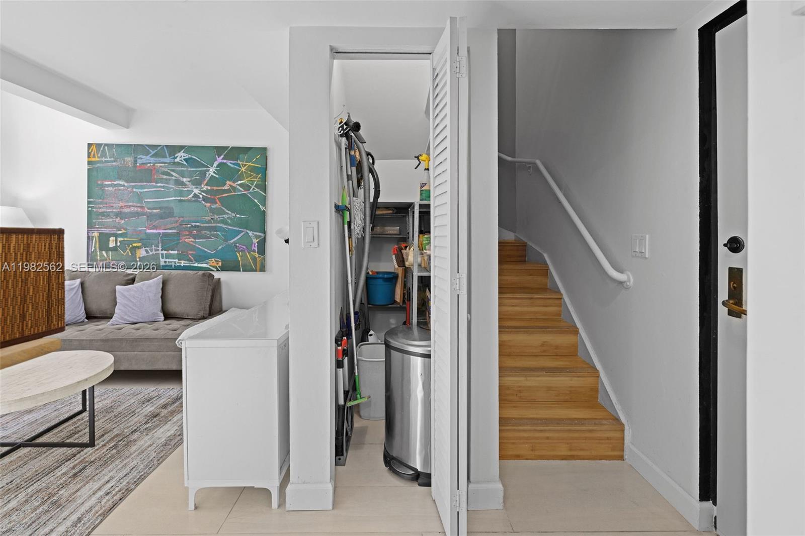 GROVE SQUARE CONDO - Residential Lease