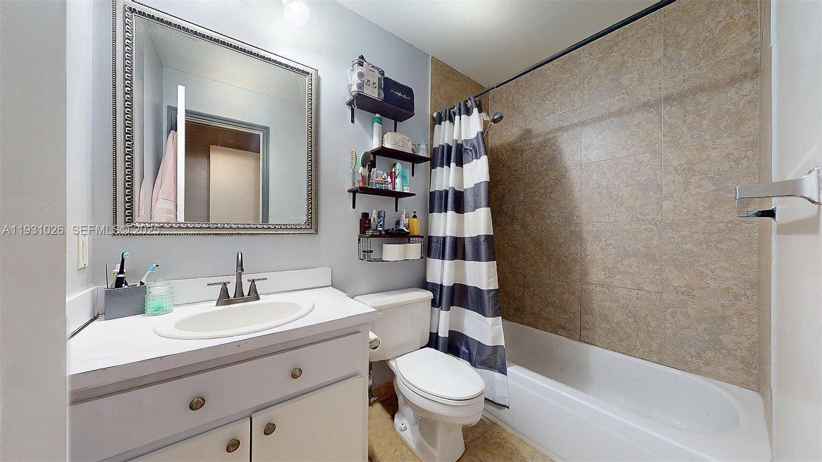 SUNSET HARBOUR SEC VI - Residential