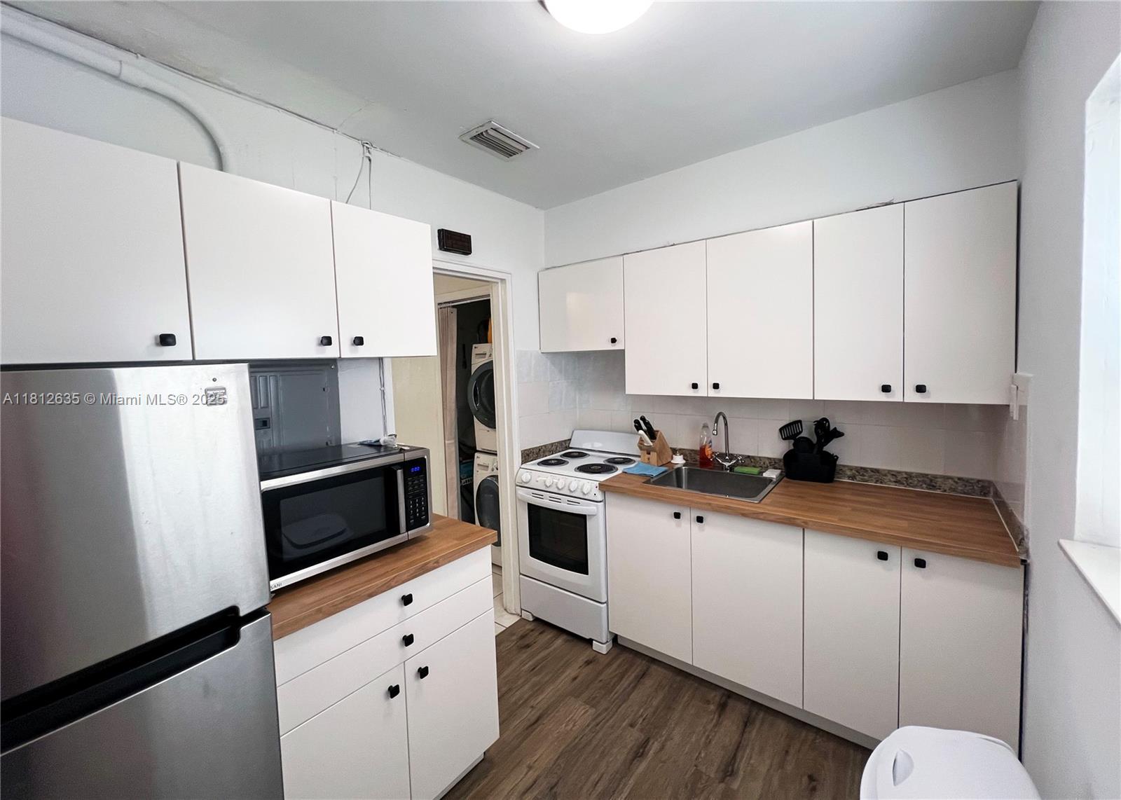 3901 W Flagler St 1A