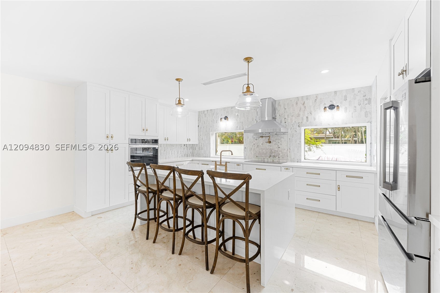 7985 SW 136th St, Pinecrest, FL, 33156/$1,700,000 3 7985 SW 136th St