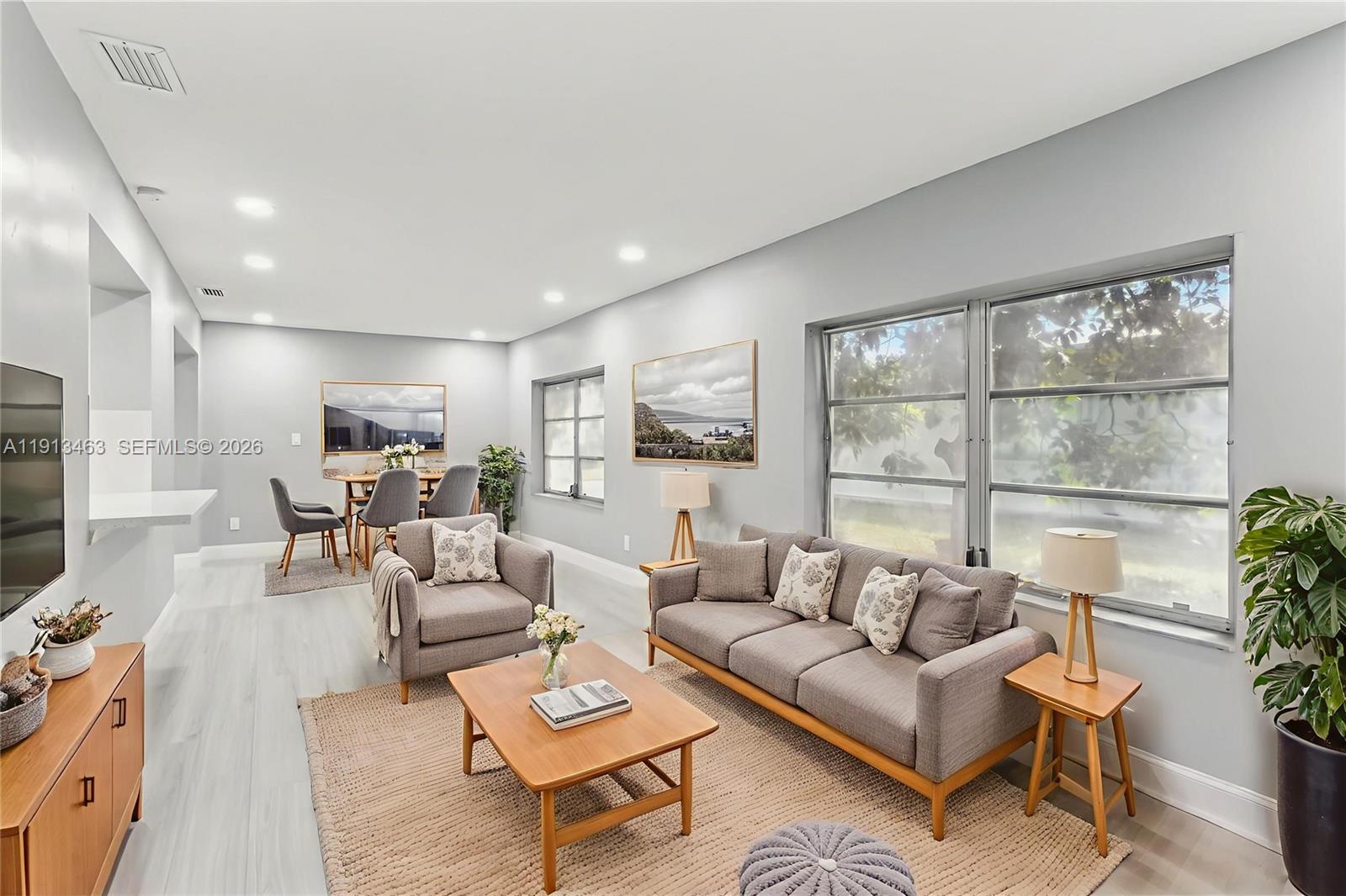 MAINLANDS OF TAMARAC LAKE - Residential