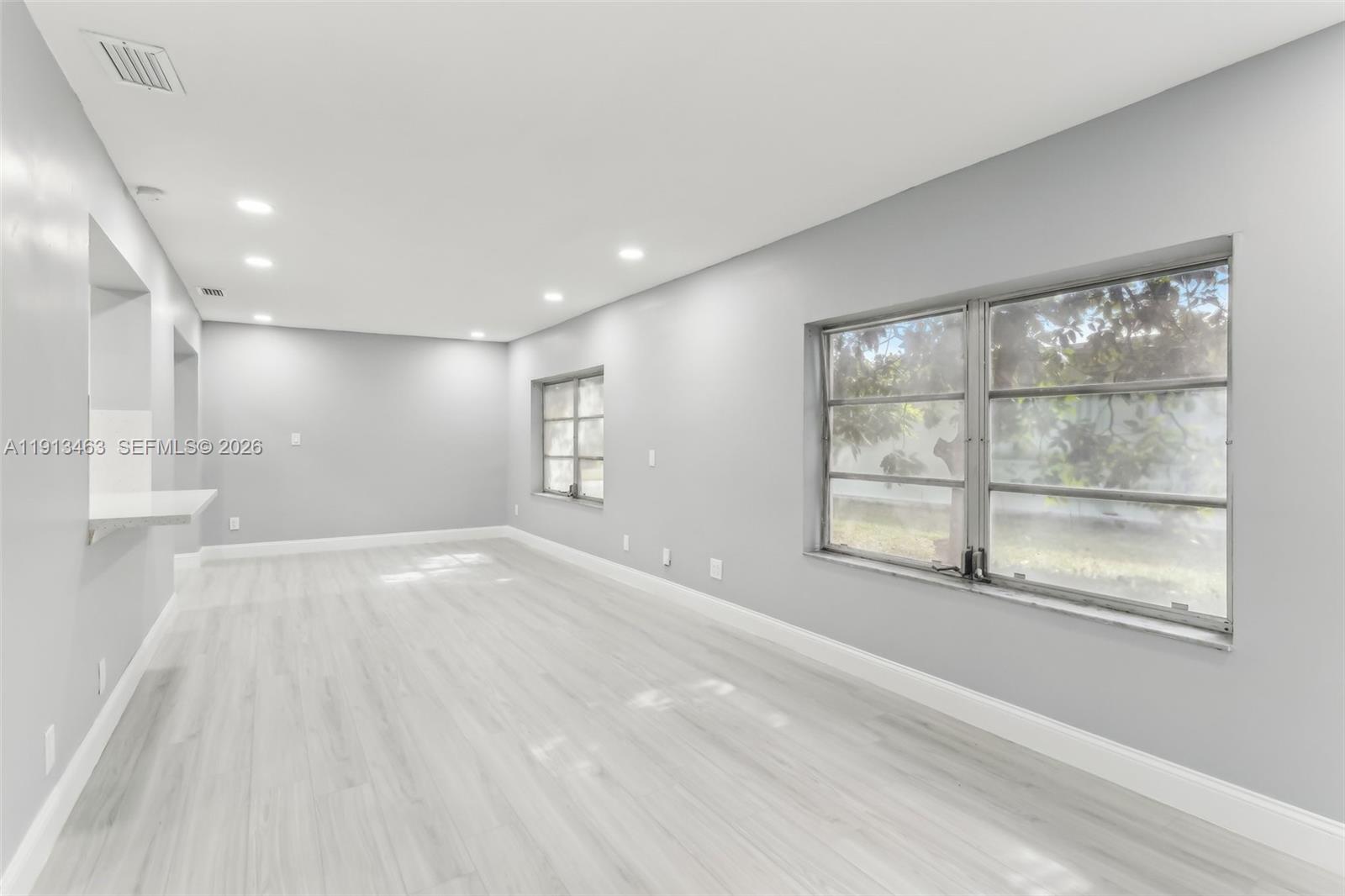 MAINLANDS OF TAMARAC LAKE - Residential