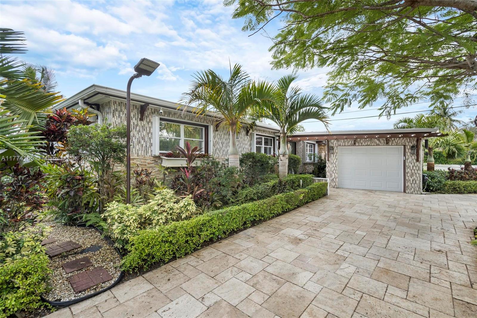Rental Property at 190 Ne 128th Ter, North Miami, Miami-Dade County, Florida - Bedrooms: 3 
Bathrooms: 2  - $5,400 MO.