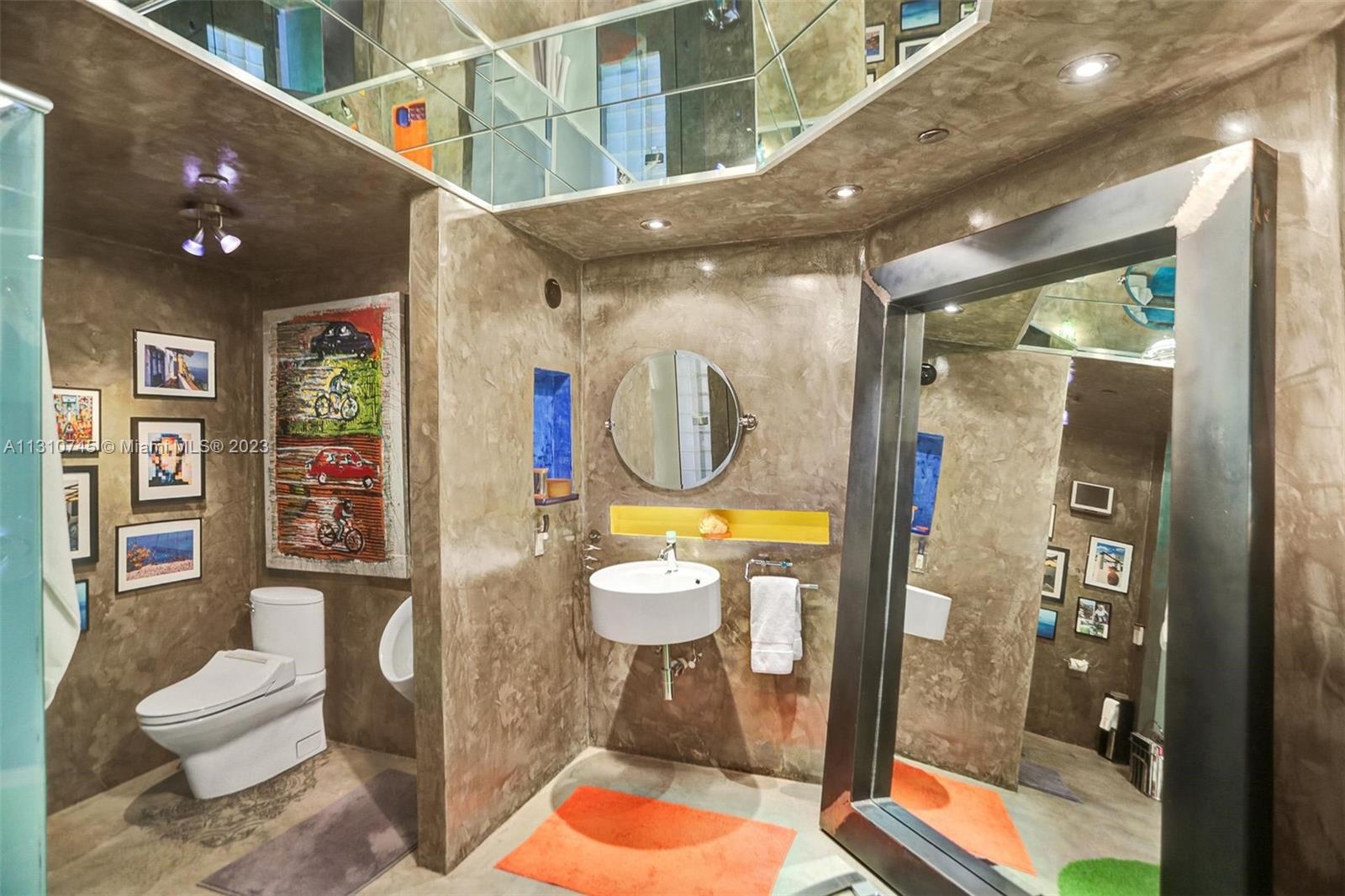 ONE ISLAND PLACE CONDO 1 - Residential