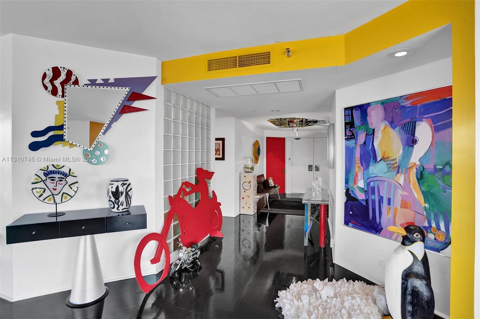 ONE ISLAND PLACE CONDO 1 - Residential