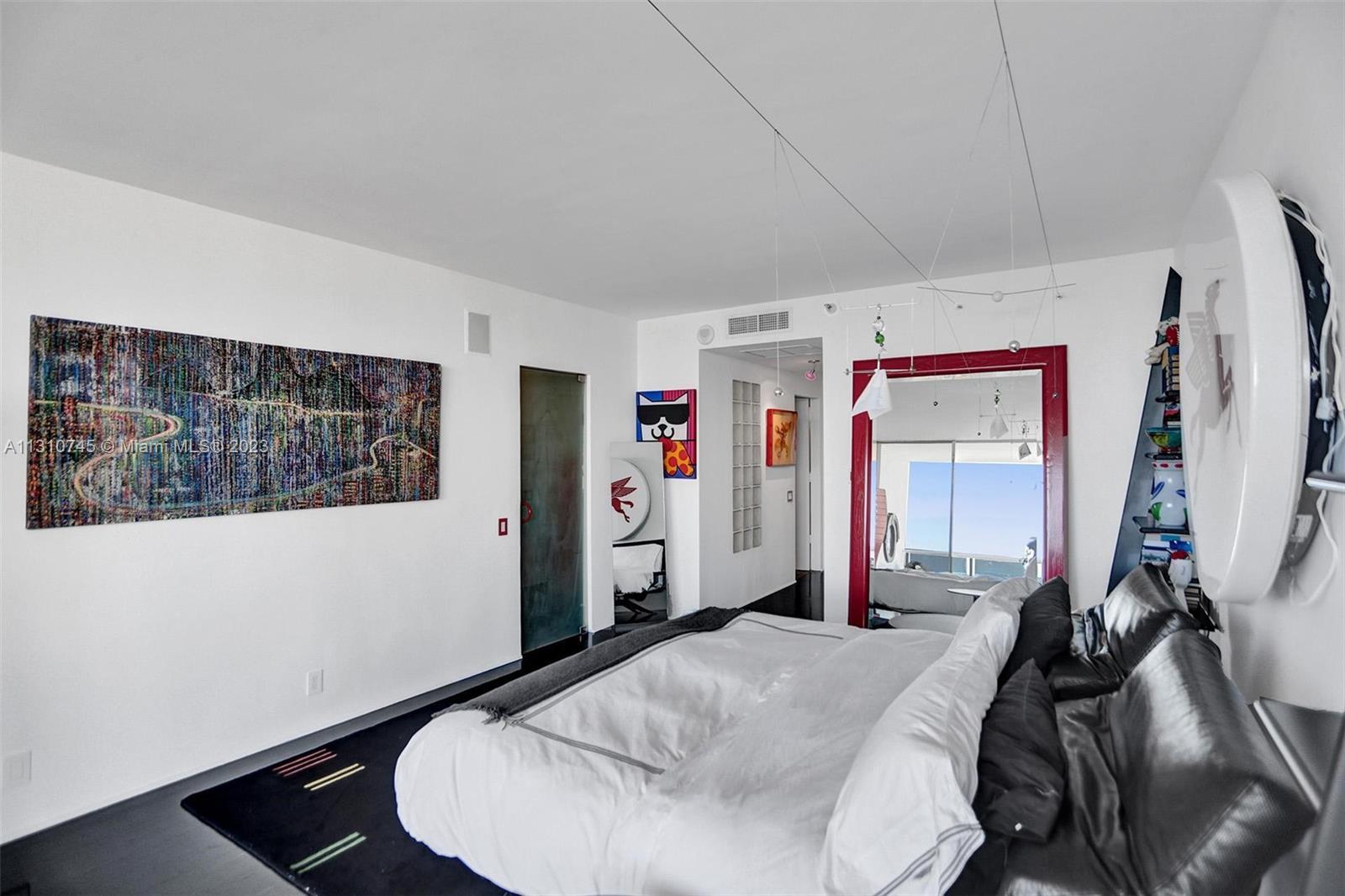 ONE ISLAND PLACE CONDO 1 - Residential