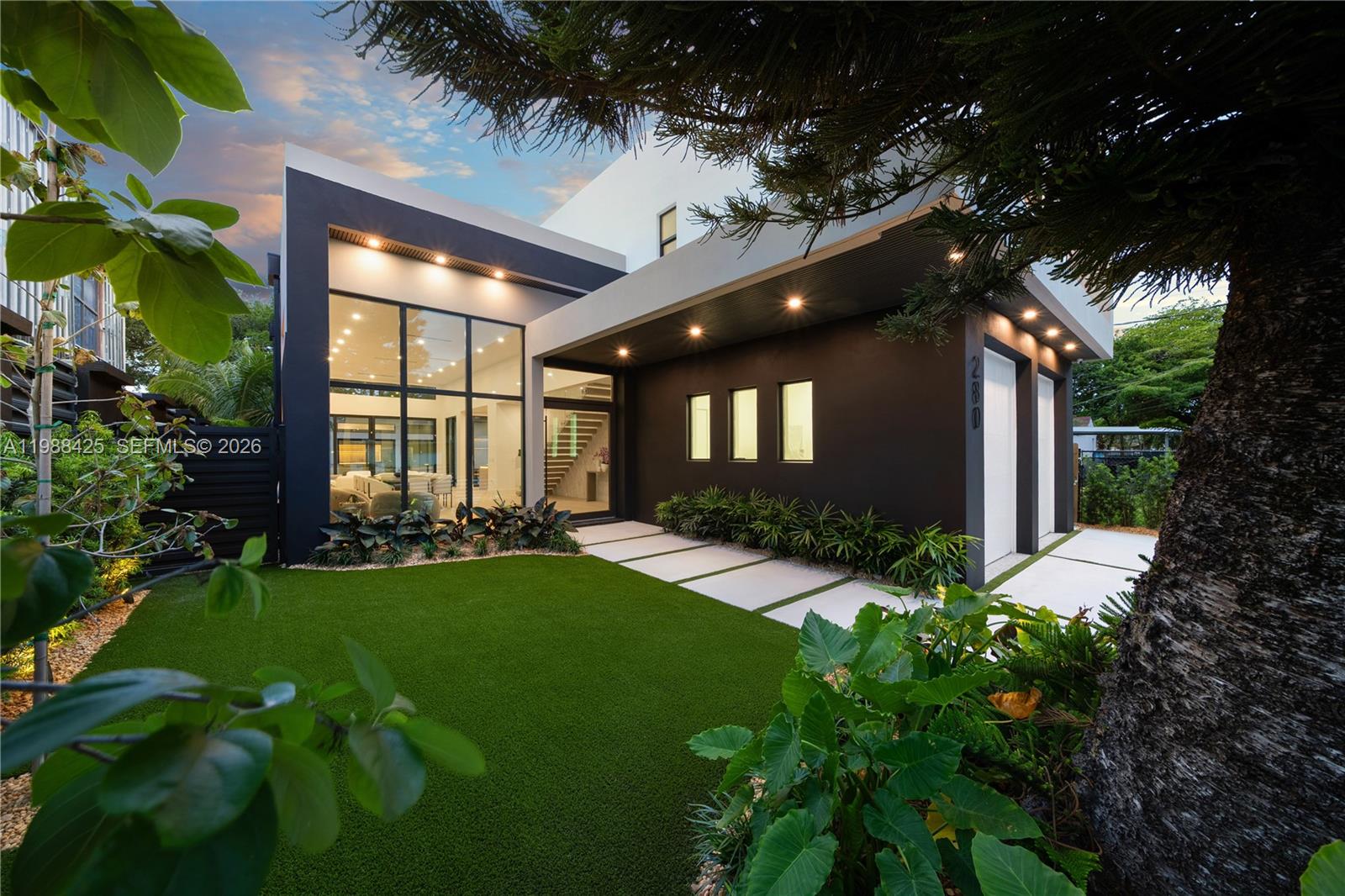 280 NW 47th St