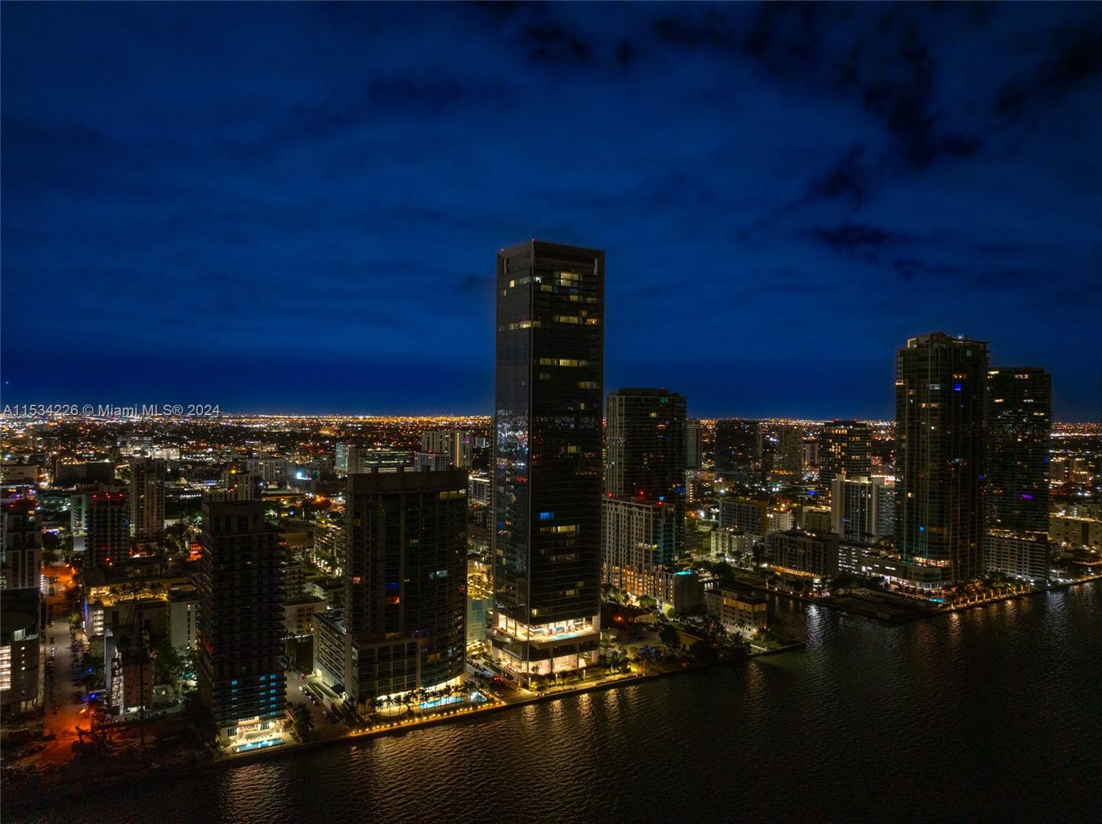 ESCOTTONIA PARK - Residential