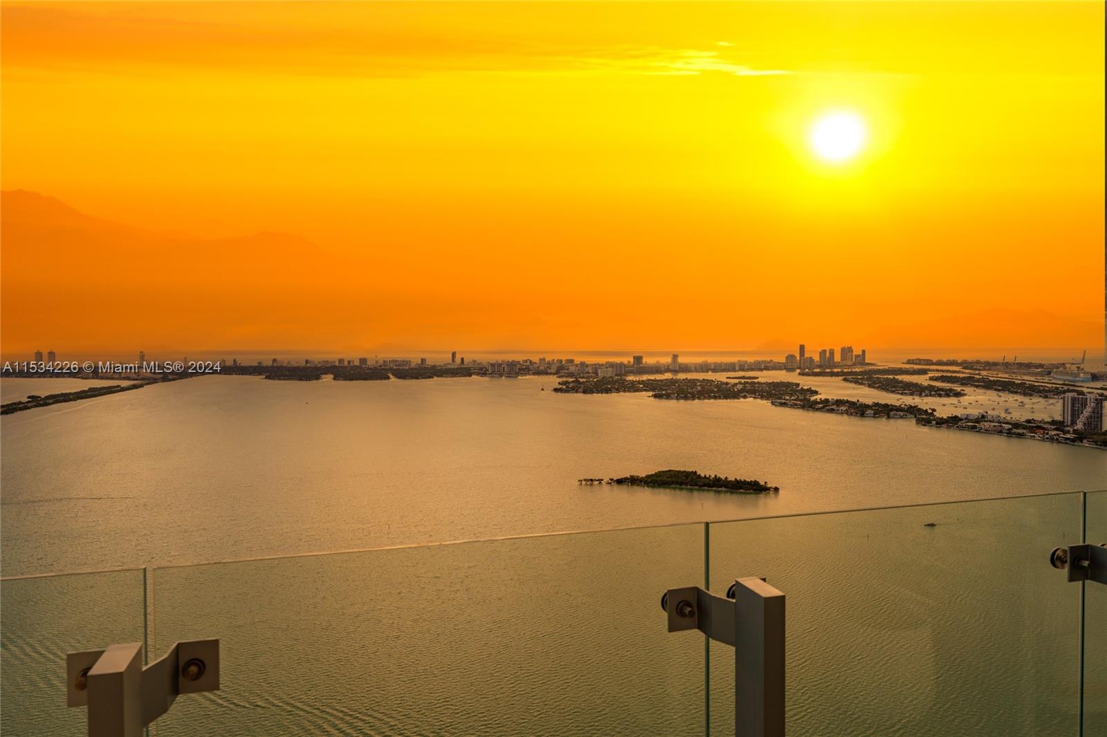 ESCOTTONIA PARK - Residential