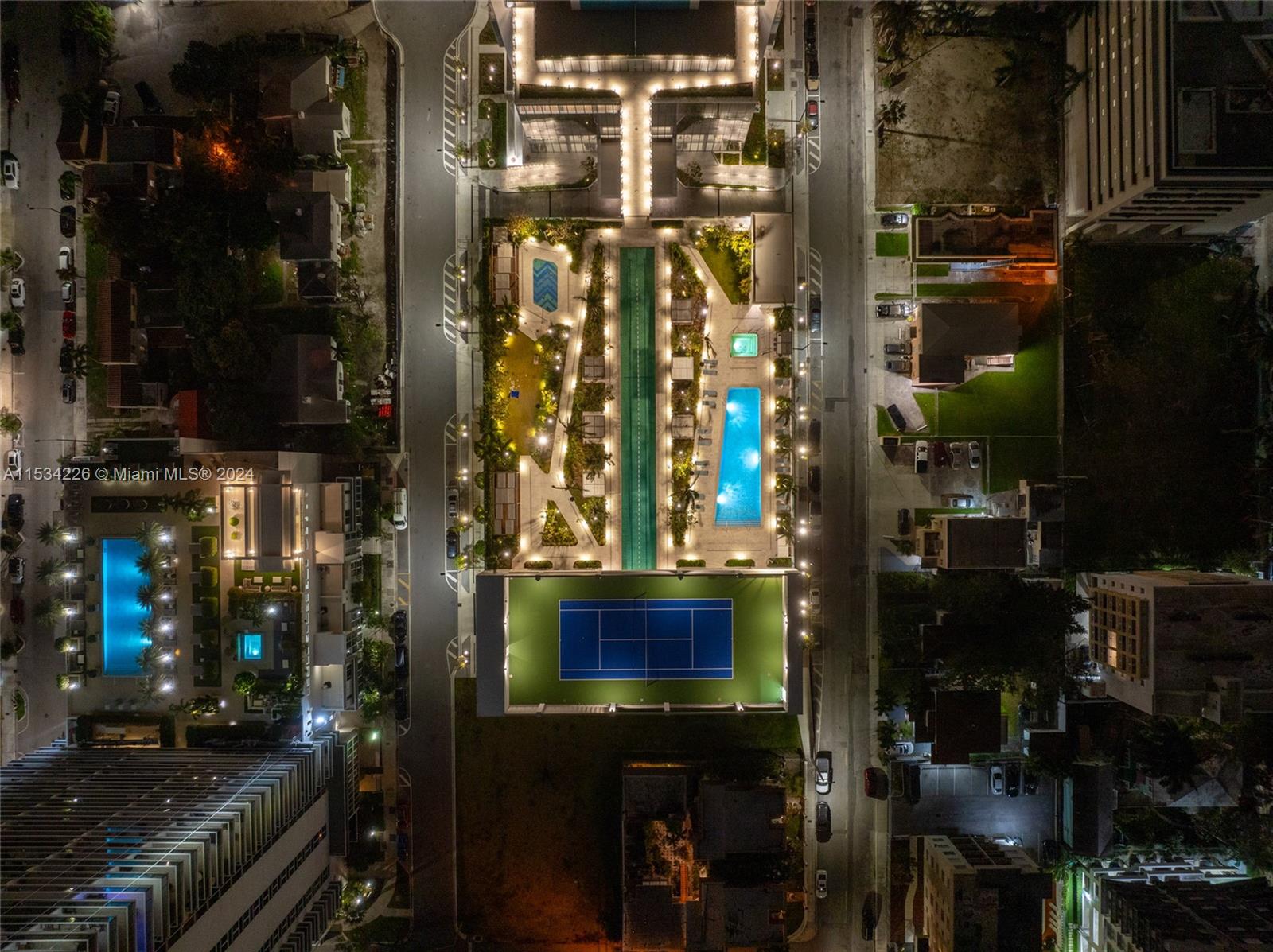 ESCOTTONIA PARK - Residential