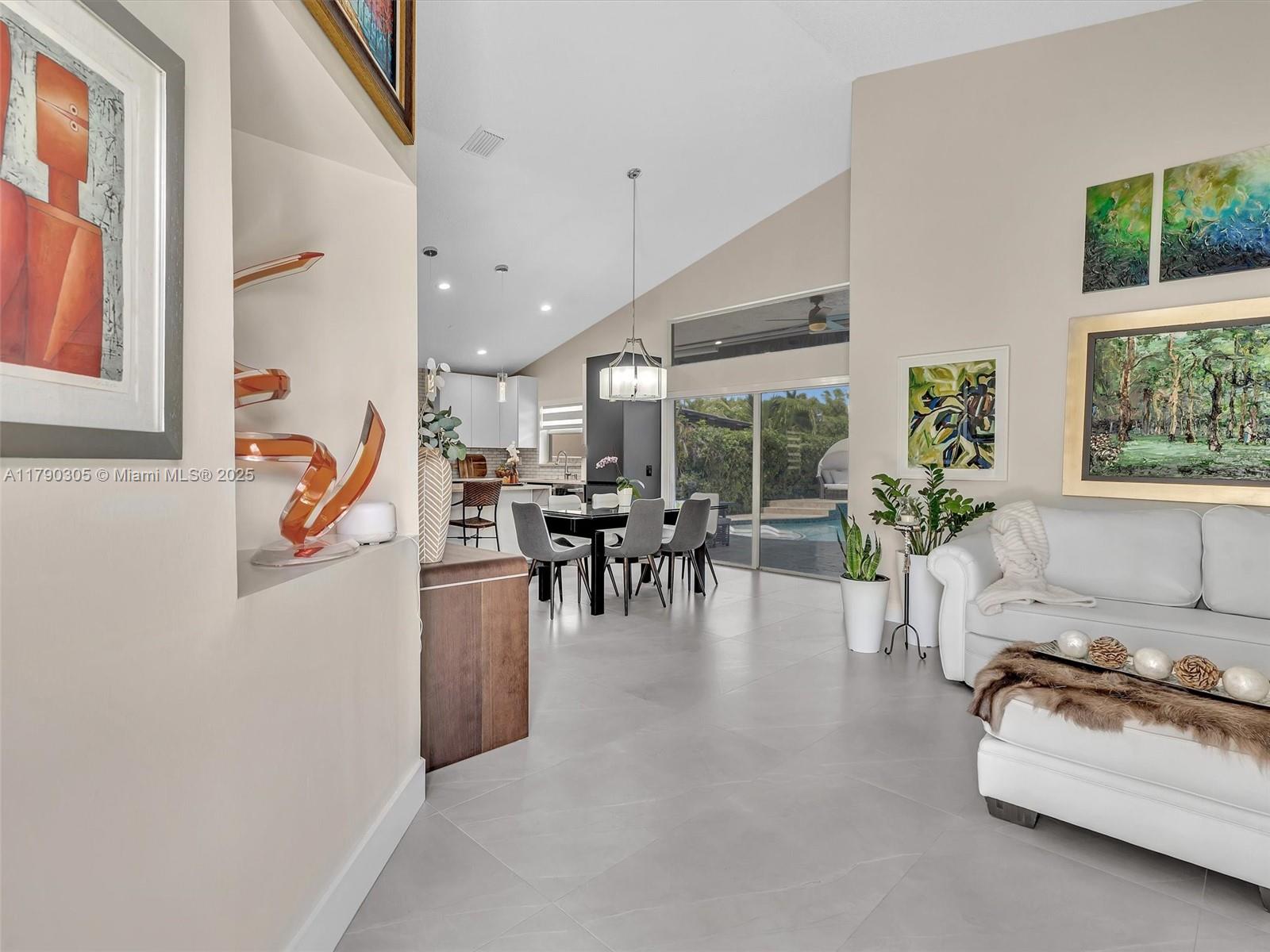 700 Sand Creek Cir