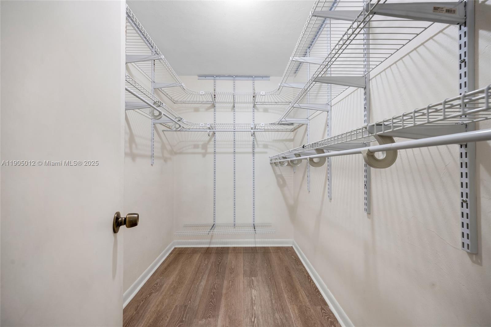 CASA GRANADA CONDO - Residential Lease