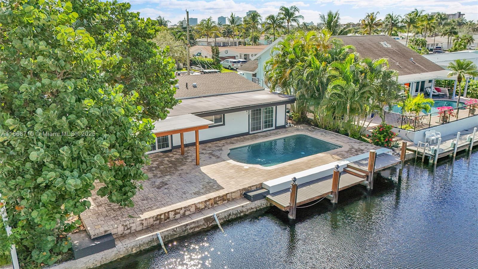 SNUG HARBOR SEC FOUR - Residential