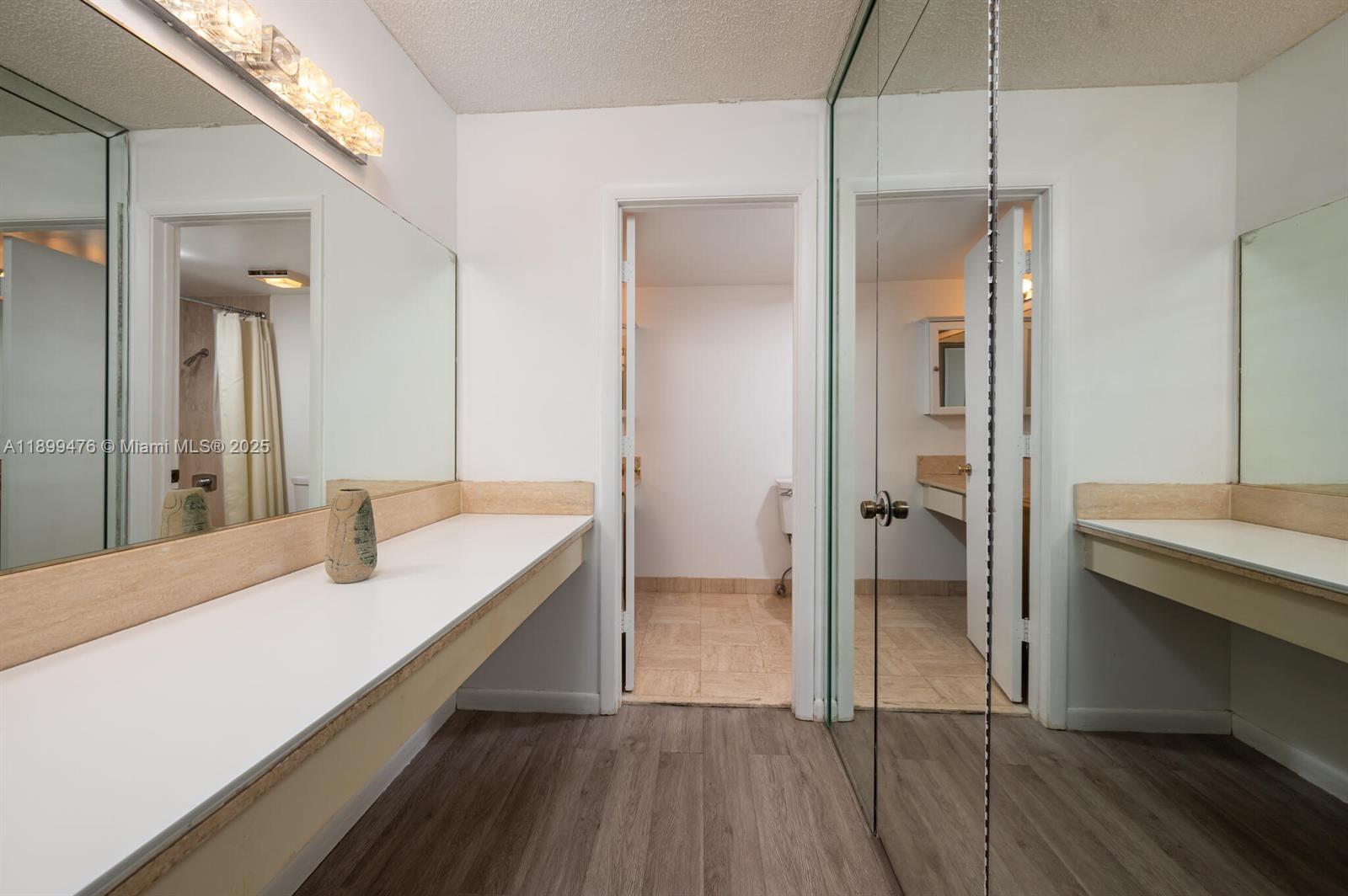 SUMMIT CONDO - Residential Lease