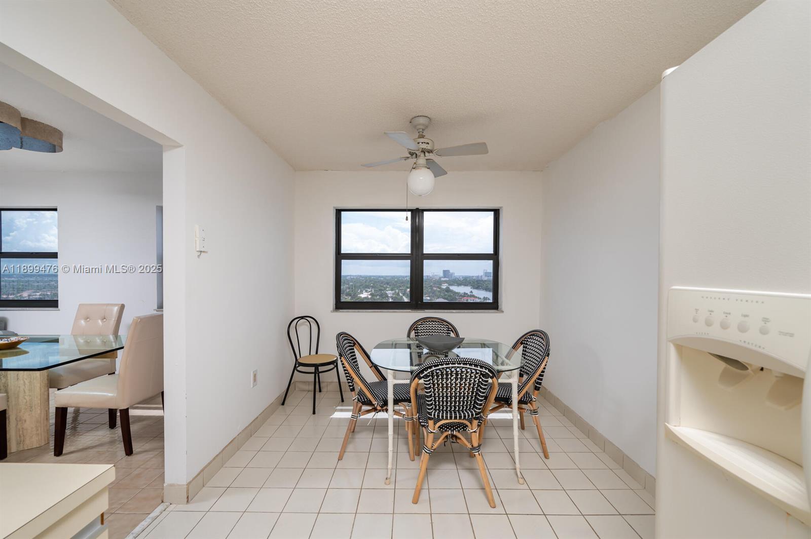 SUMMIT CONDO - Residential Lease
