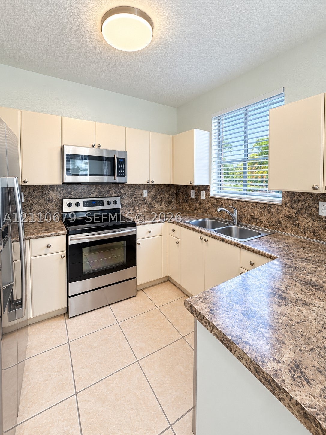 7301 NW 174th Ter 107