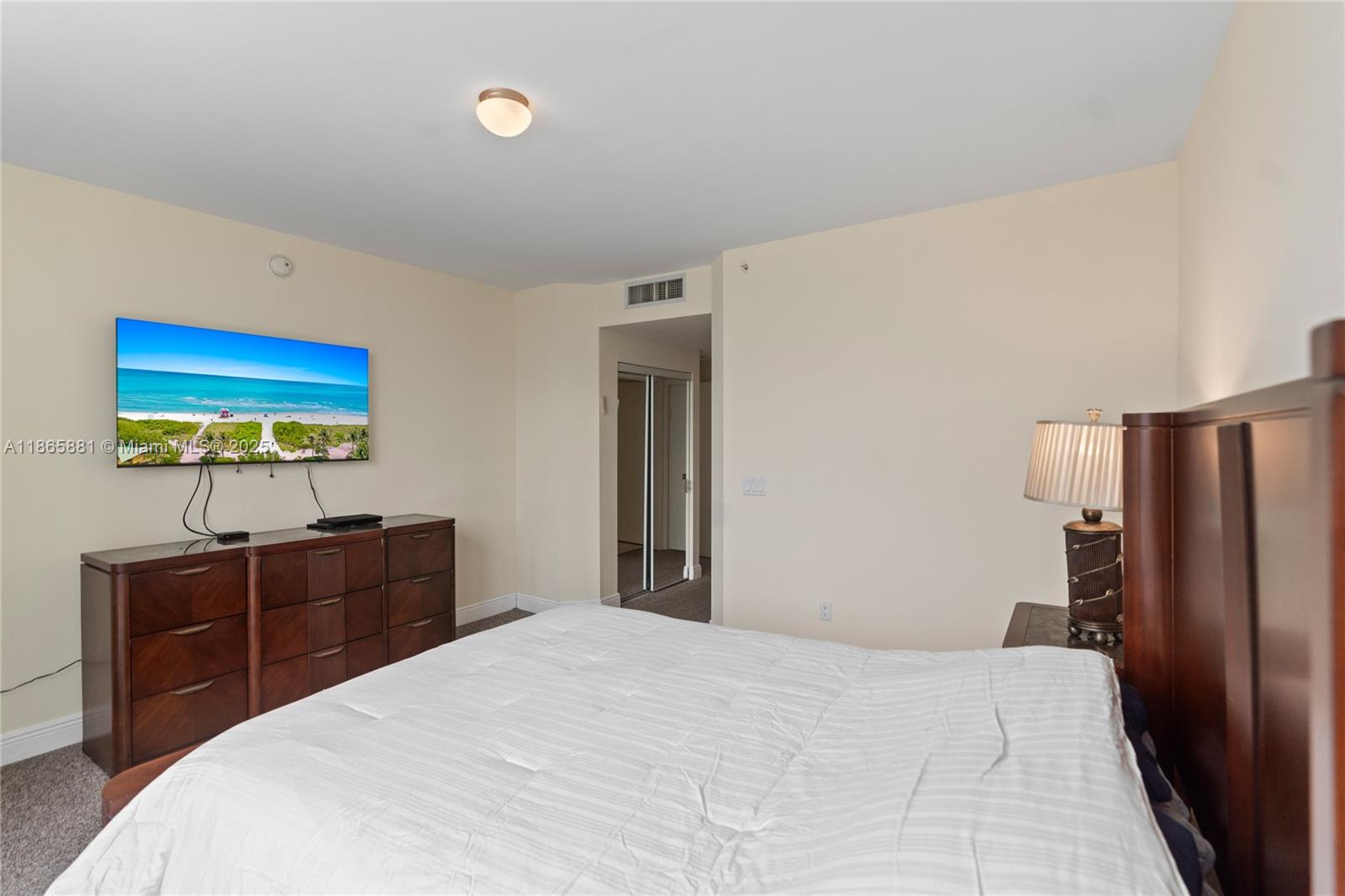 GREEN DIAMOND CONDO - Residential