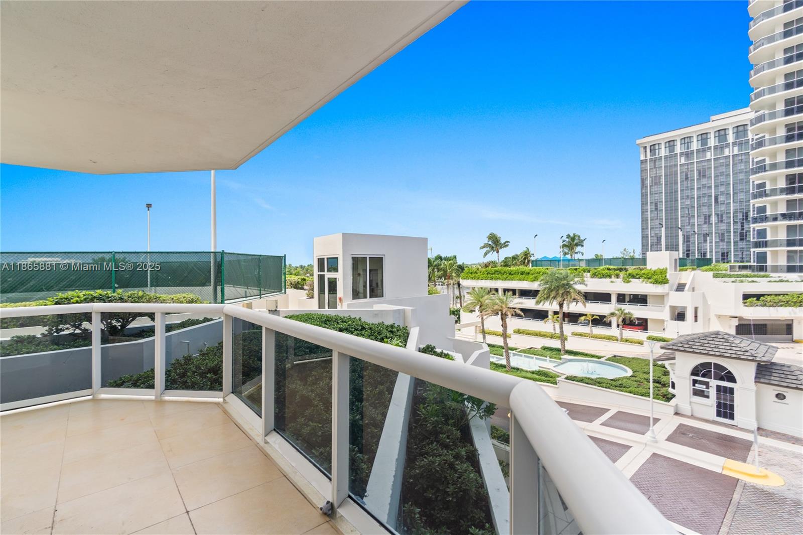 GREEN DIAMOND CONDO - Residential