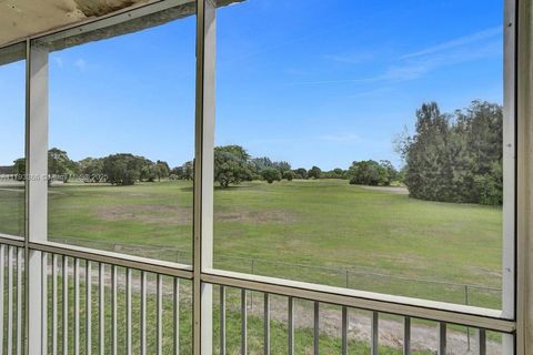 5100 SW 90th Ave 208 Cooper City FL 33328