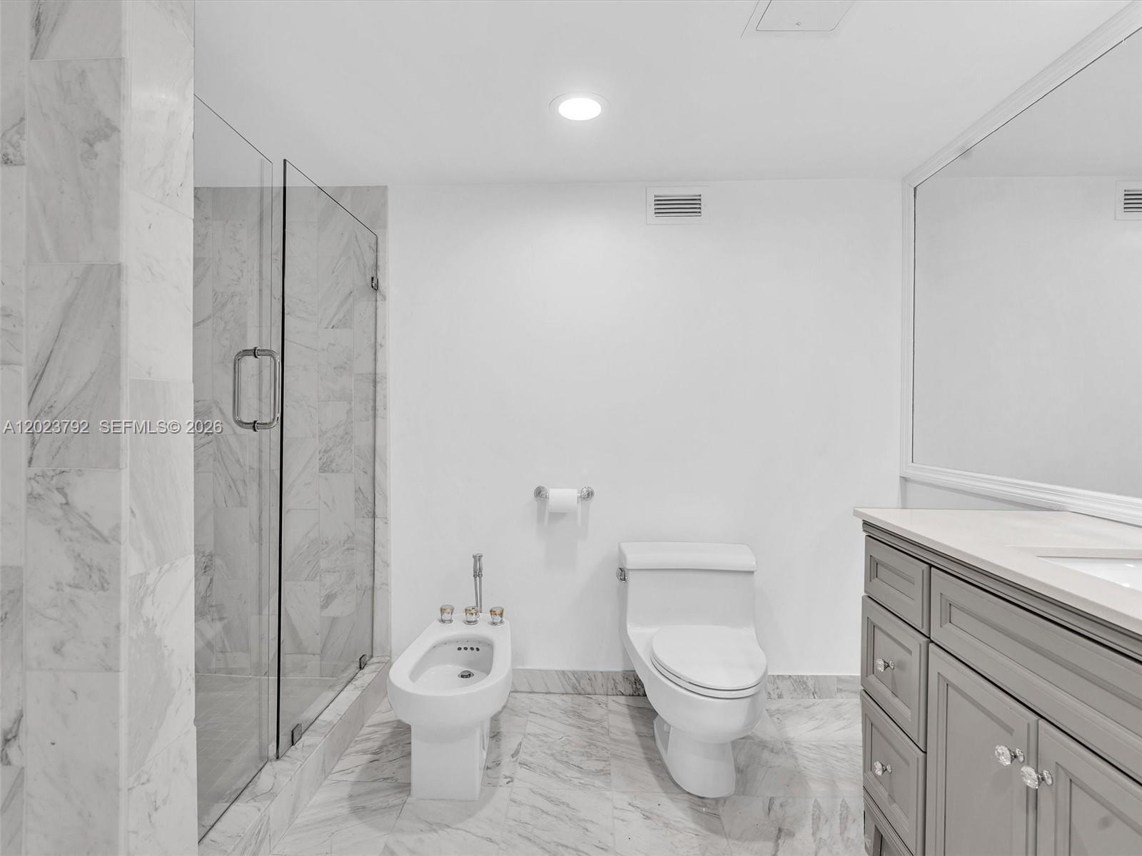 FOUR AMBASSADORS CONDO PH - Residential