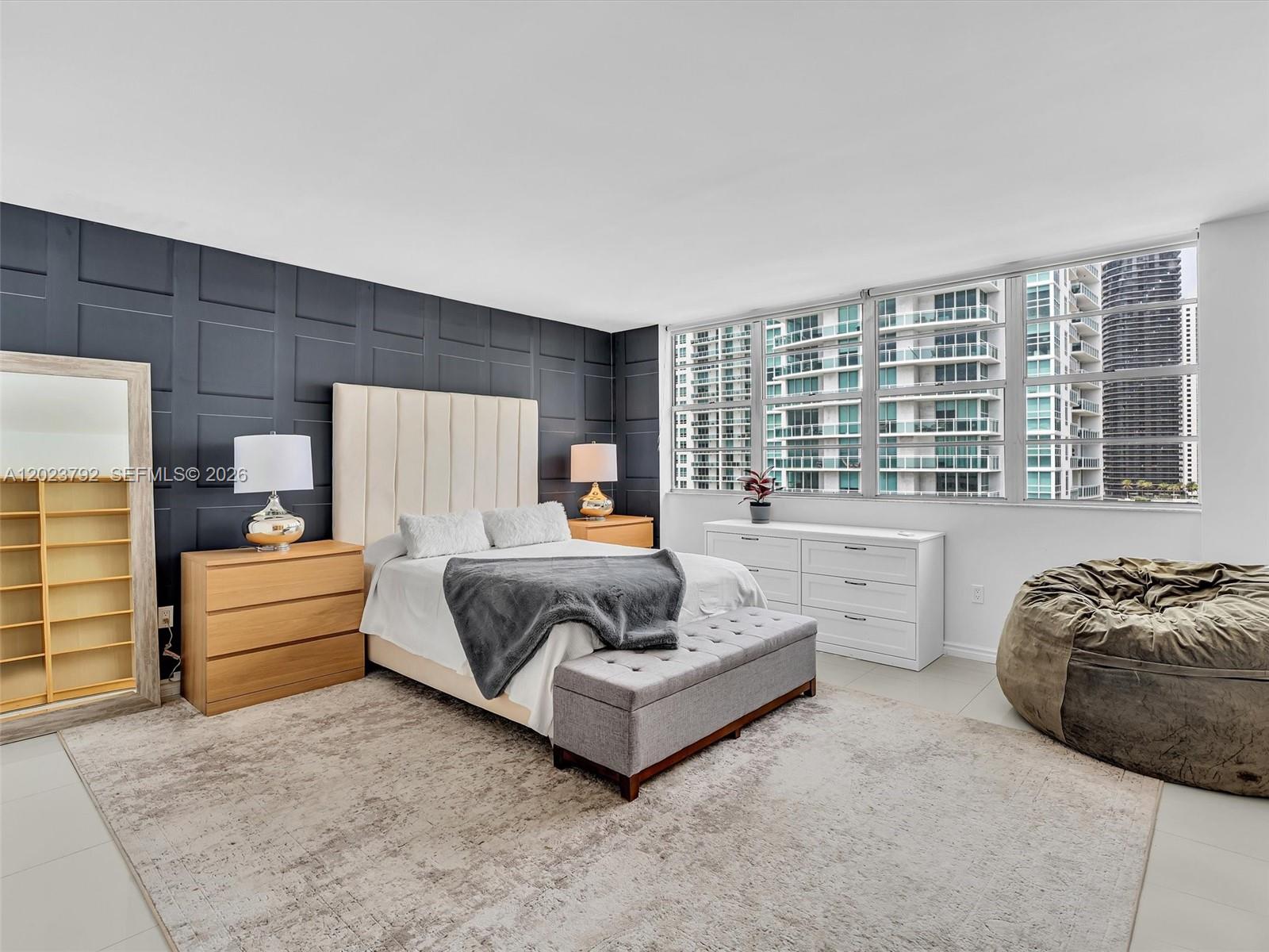 FOUR AMBASSADORS CONDO PH - Residential