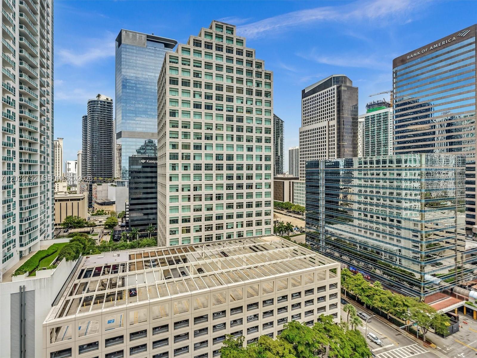 FOUR AMBASSADORS CONDO PH - Residential