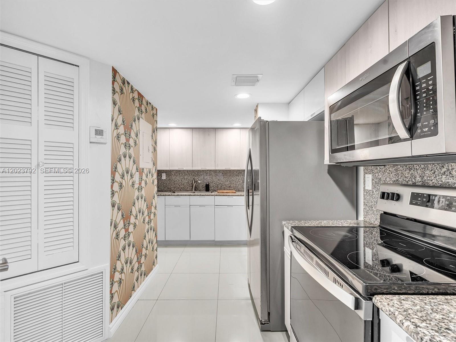 FOUR AMBASSADORS CONDO PH - Residential