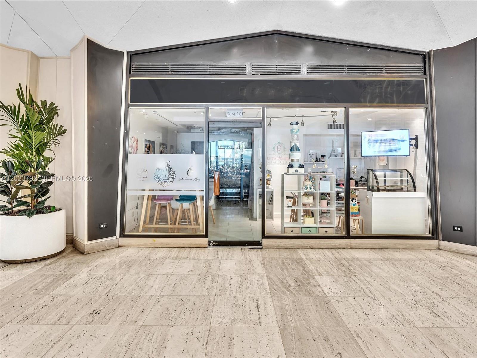 FOUR AMBASSADORS CONDO PH - Residential