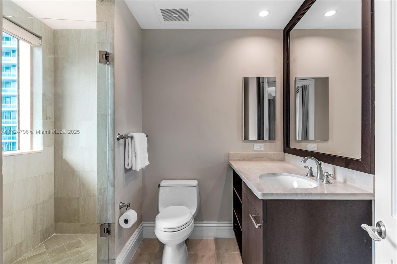 10295 COLLINS AVE RESDNTA - Residential Lease