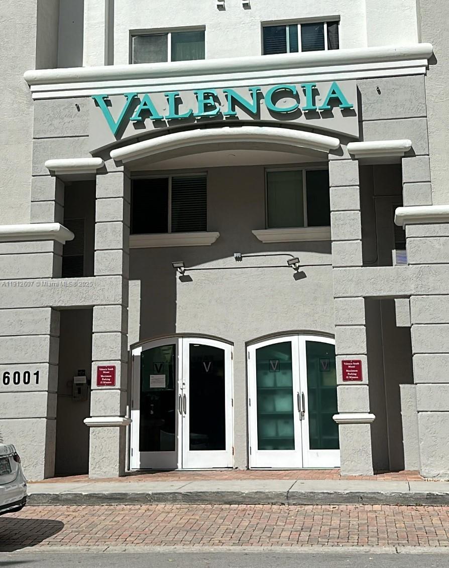 VALENCIA CONDO - Residential Lease