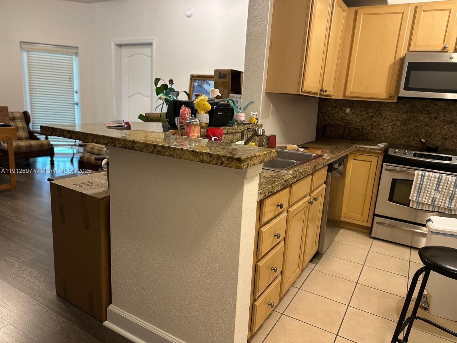 VALENCIA CONDO - Residential Lease