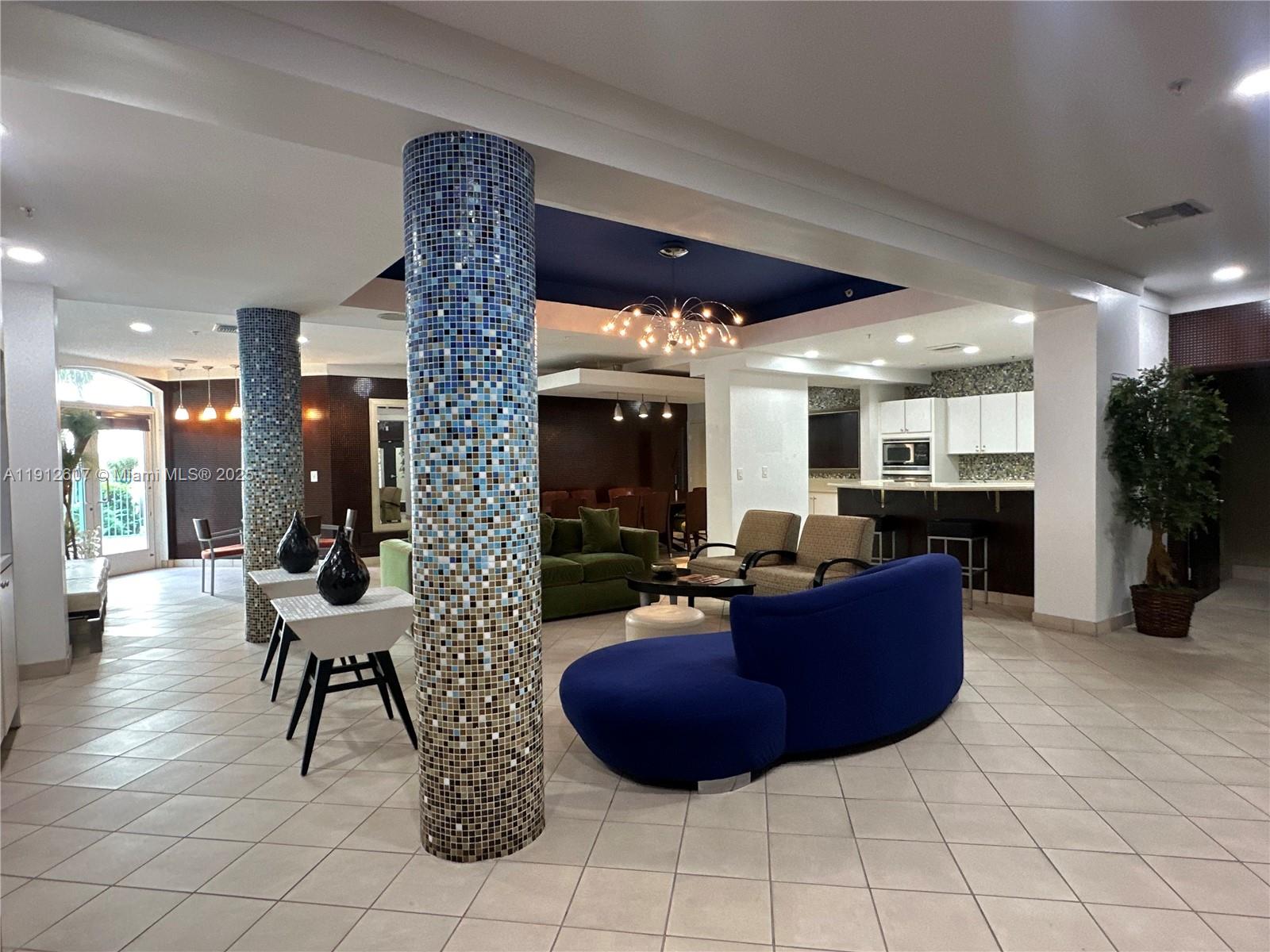 VALENCIA CONDO - Residential Lease