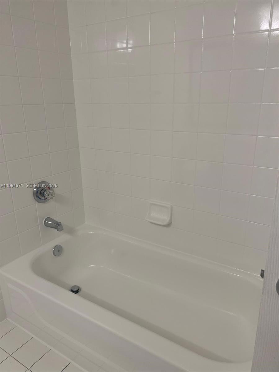 La Via Condominium - Residential Lease