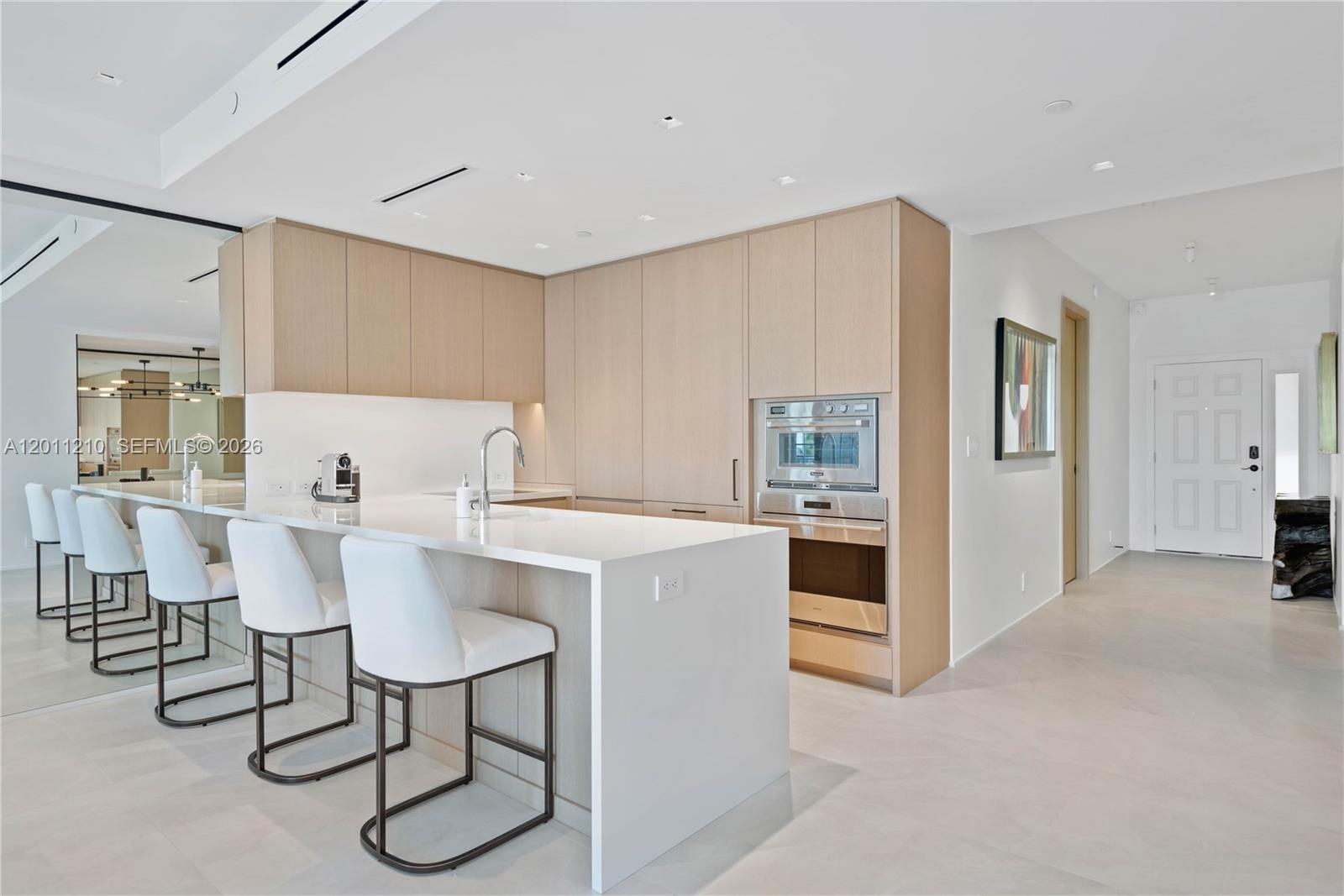SEASIDE CONDO - Residential