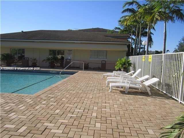 LAKEWOOD AT EMERALD HILLS - Residential Lease