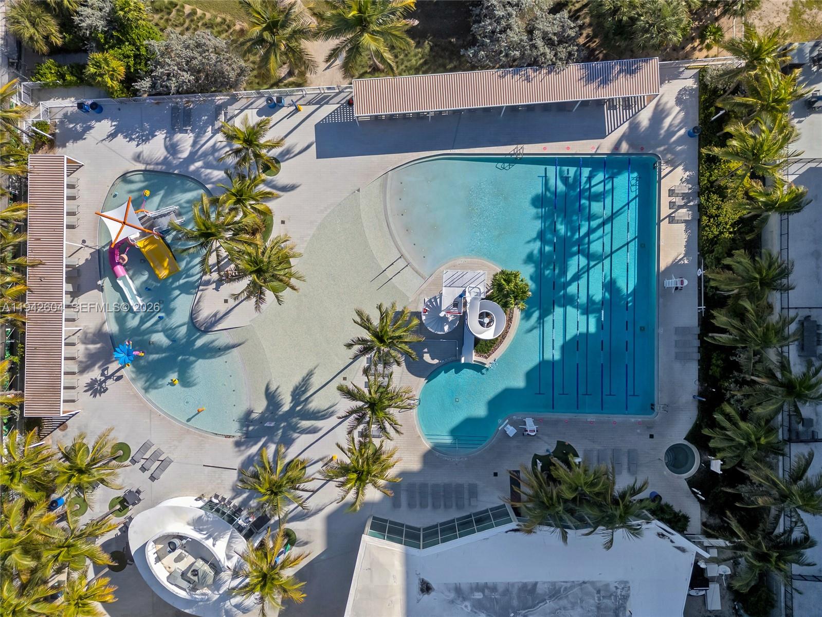 MANATEE CONDO - Residential