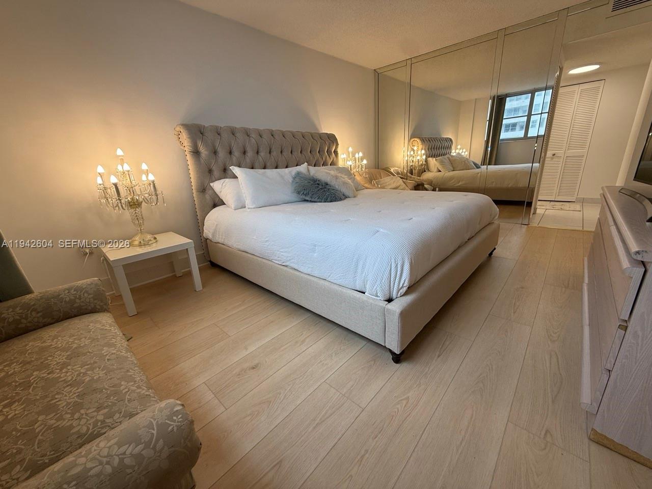 MANATEE CONDO - Residential