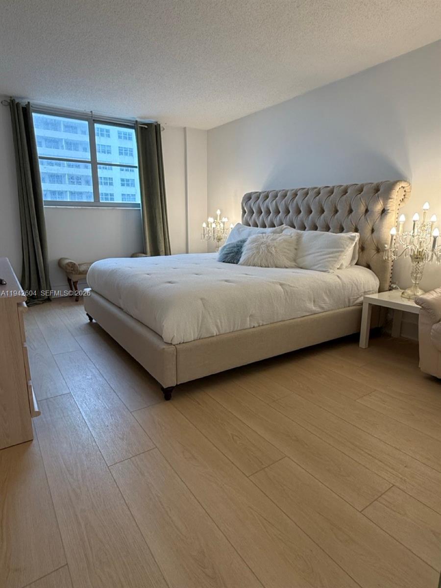 9273 Collins Ave 503