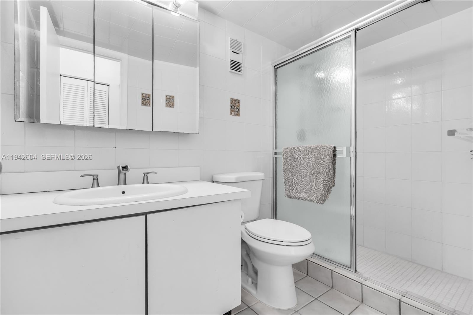 MANATEE CONDO - Residential