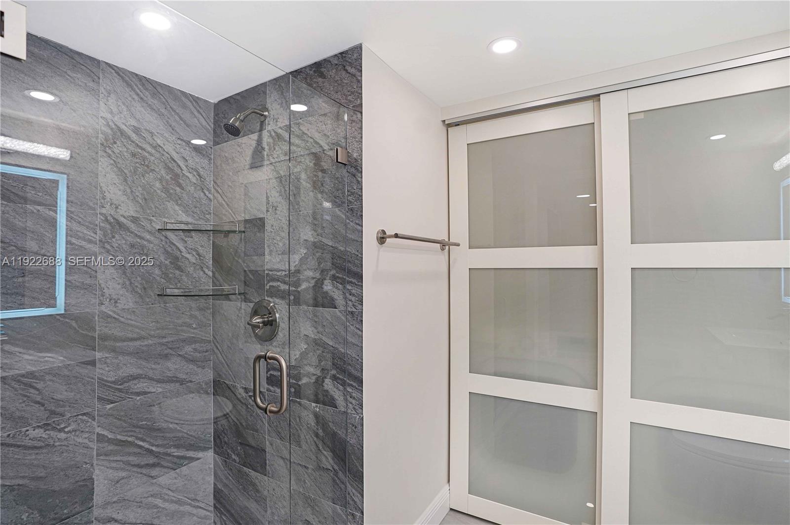 MYSTIC POINTE TOWER 400 C - Residential Lease