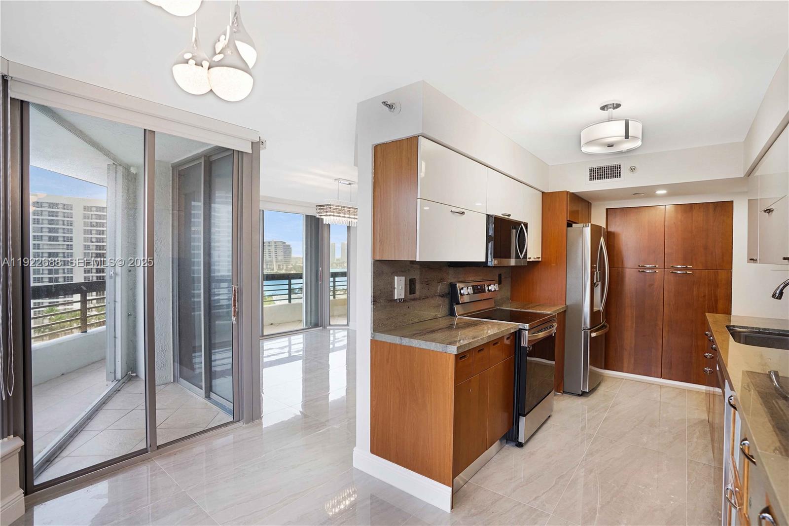 MYSTIC POINTE TOWER 400 C - Residential Lease