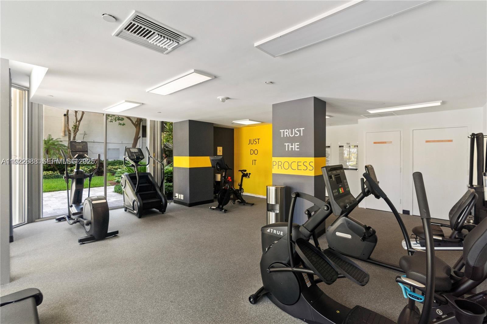 MYSTIC POINTE TOWER 400 C - Residential Lease