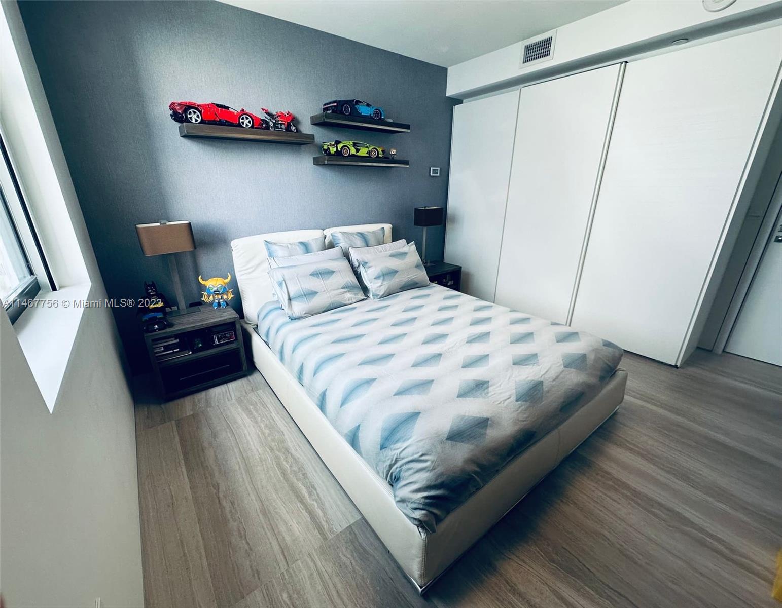 SERENO RESIDENCES CONDO - Residential